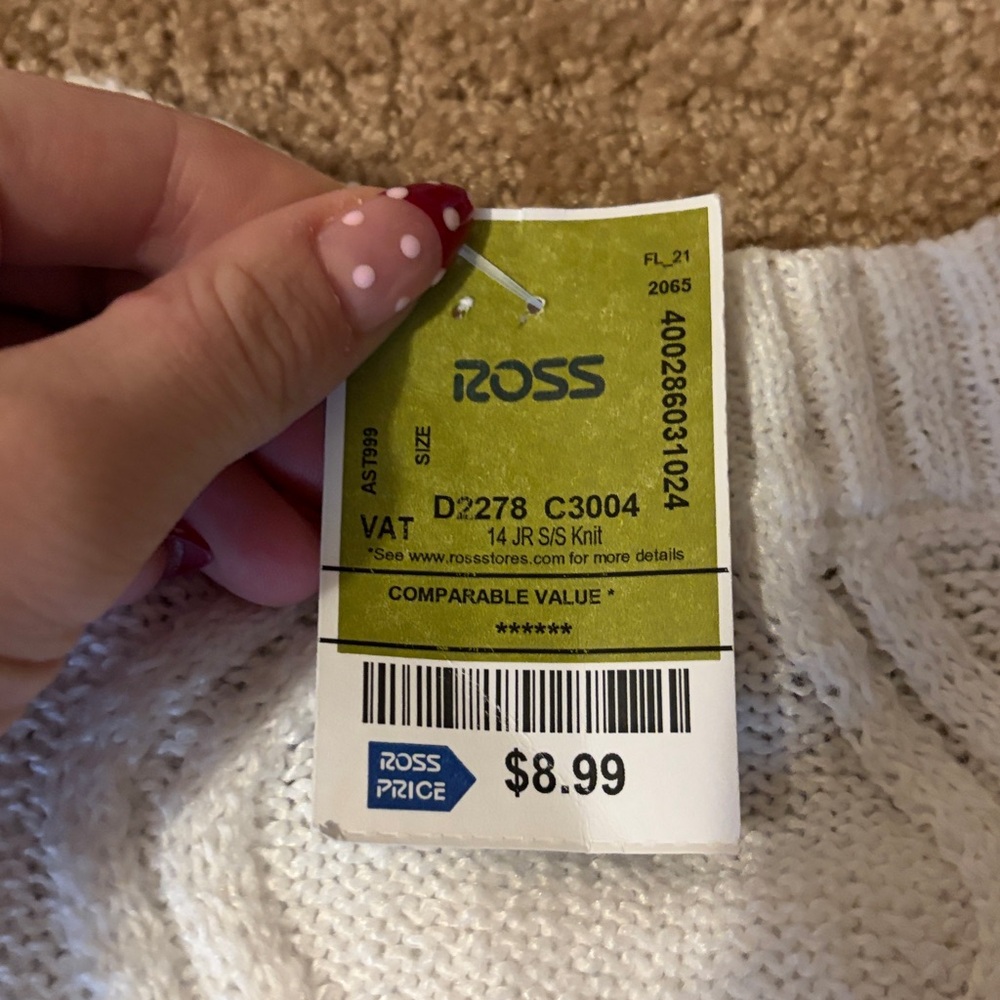 Cable knit sweater - Picture 4 of 4